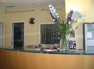 בזל Steinenschanze Charming City & Garden Hotel 3*,