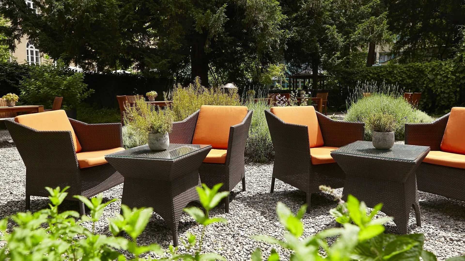 בזל Steinenschanze Charming City & Garden Hotel